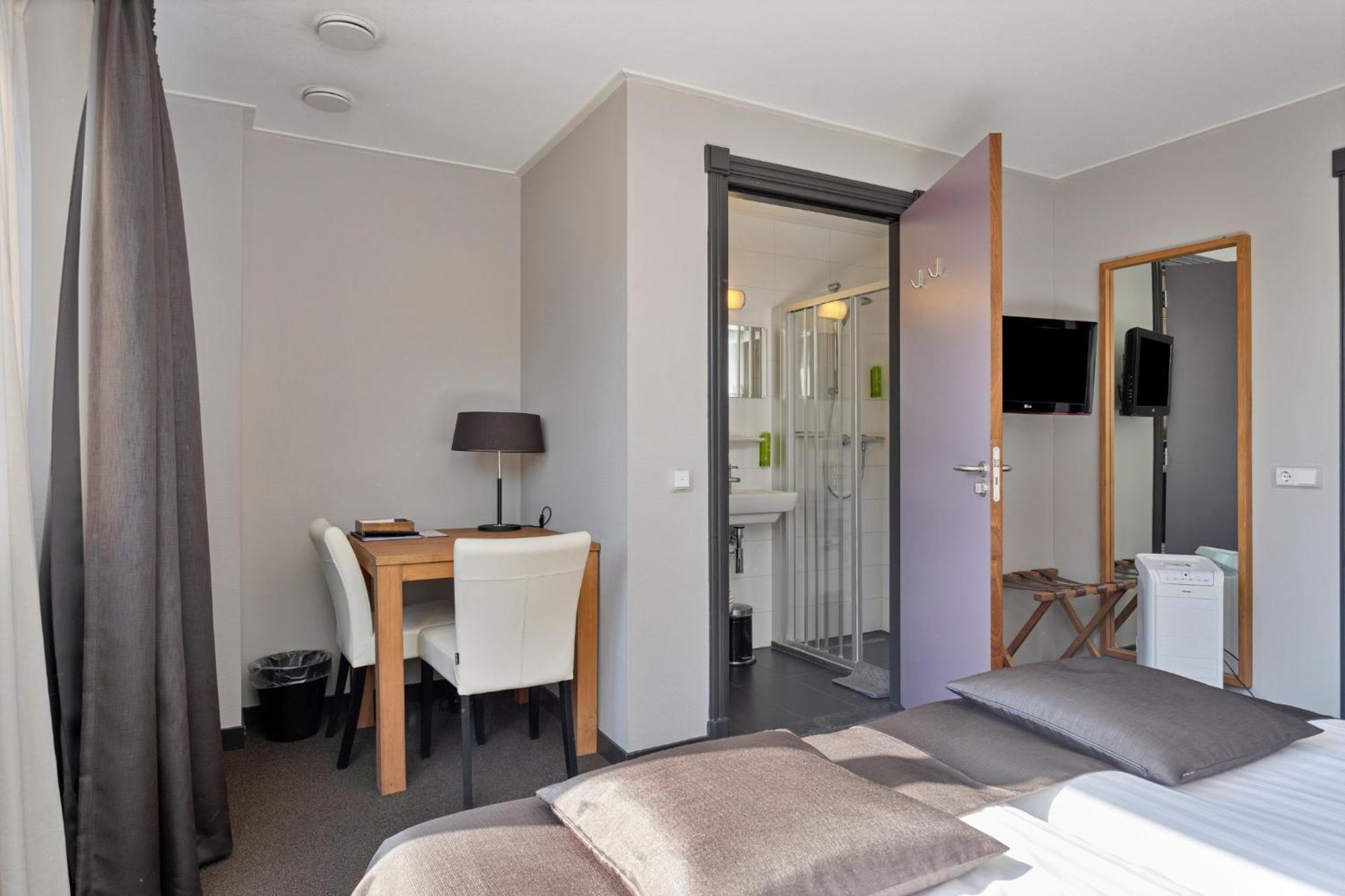Hunzego Hotel Uithuizermeeden Eksteriør billede